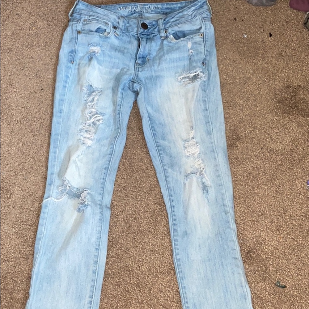 American Eagle ripped jeans